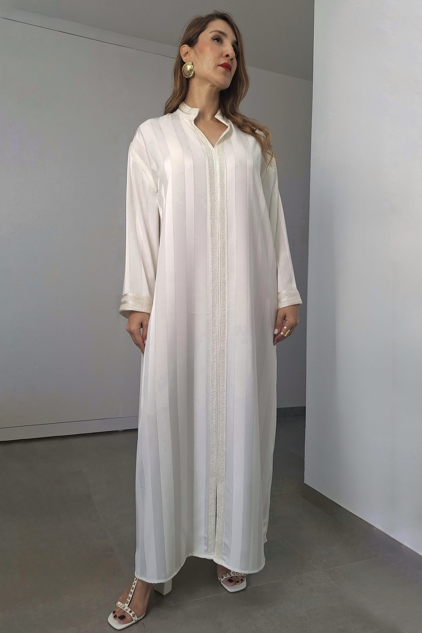 Robe Imen — Satin Fluide & Col Officier Signature