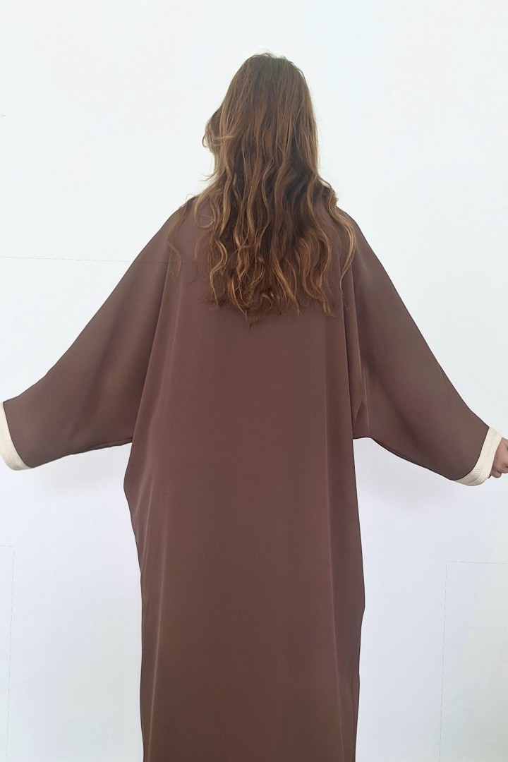 Ensemble Wissal Crêpe Fluide Abaya & Combinaison Chic