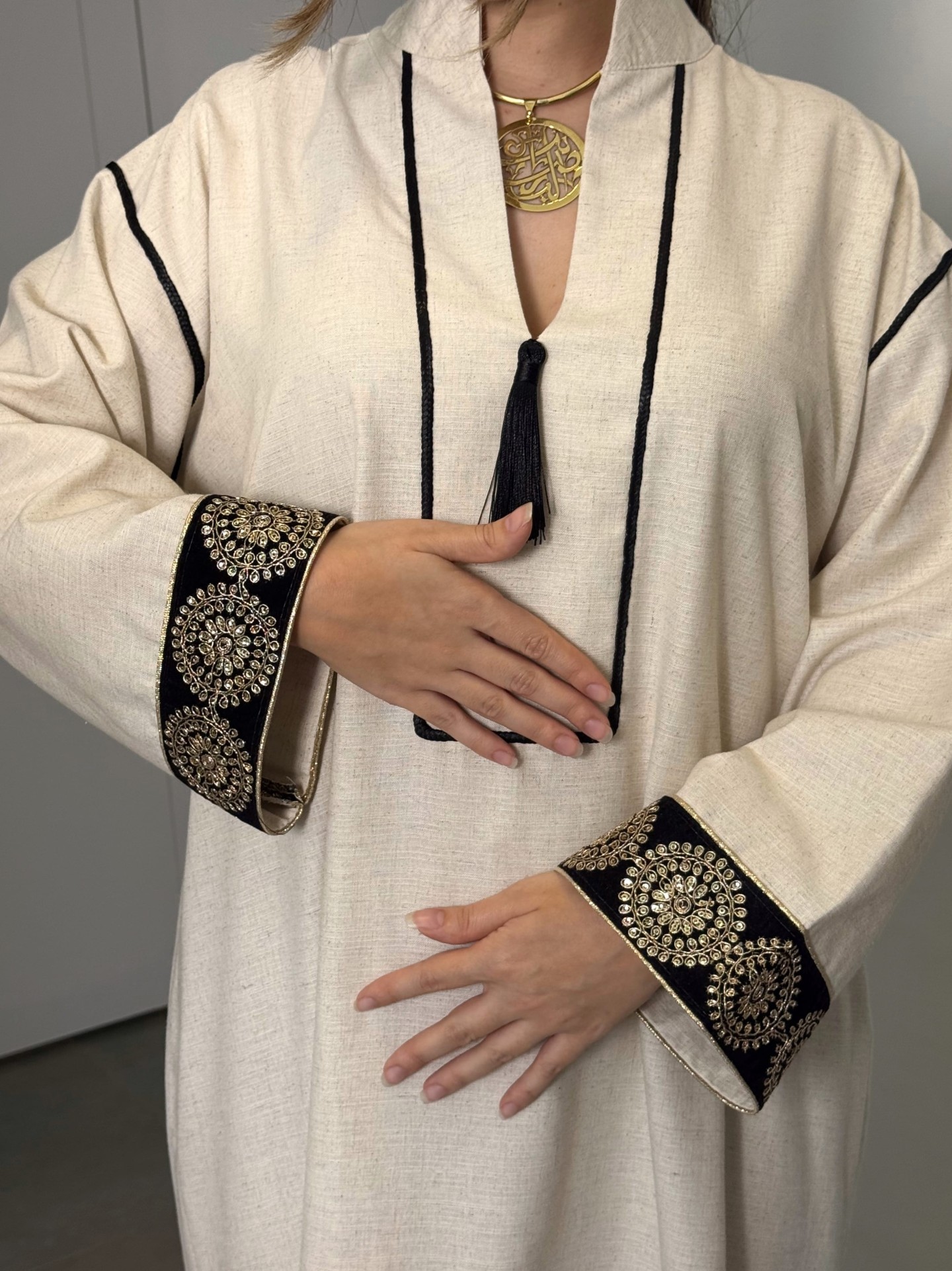 Robe Sana — Lin, Coton & Détails Velours Brodé