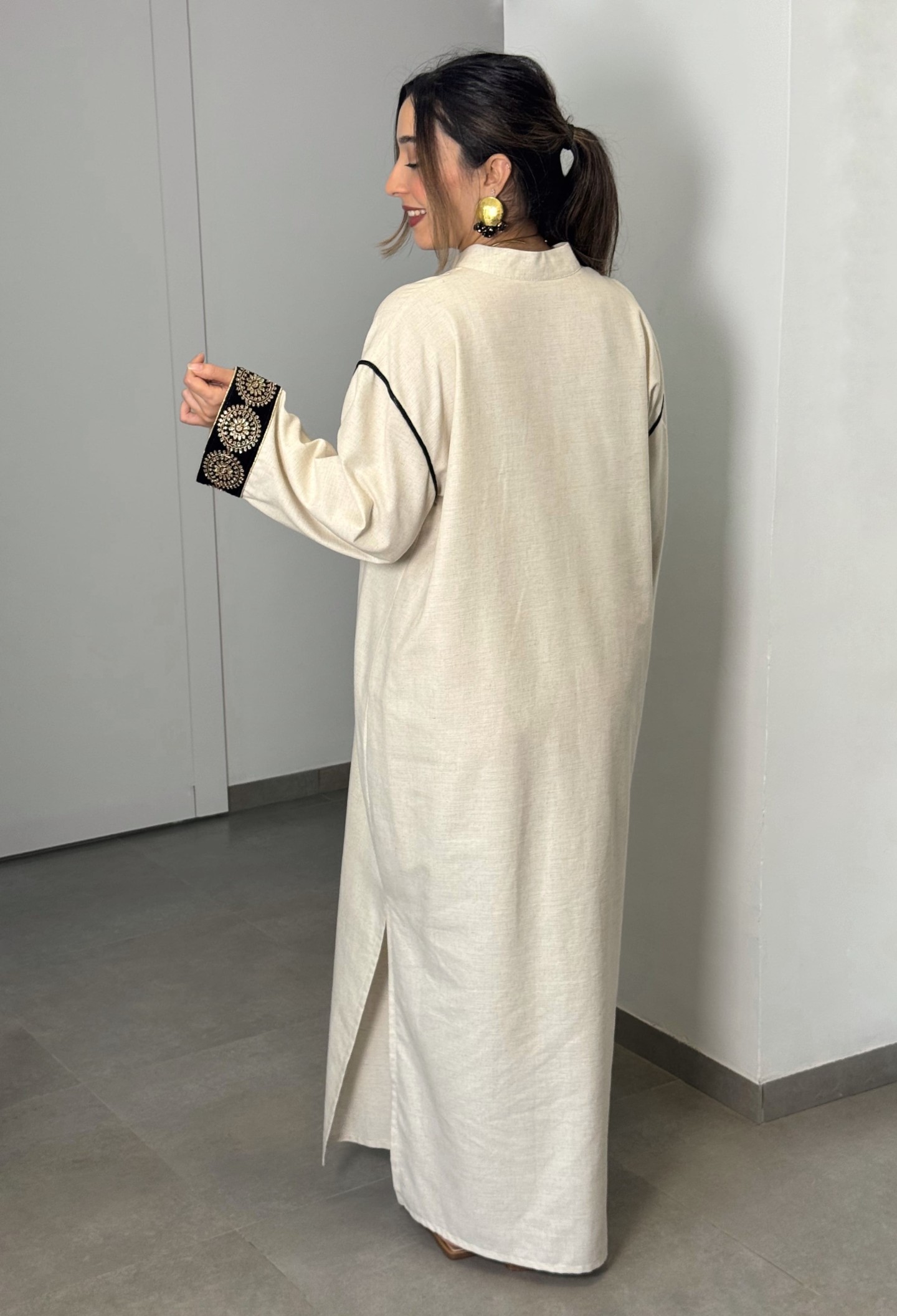 Robe Sana — Lin, Coton & Détails Velours Brodé