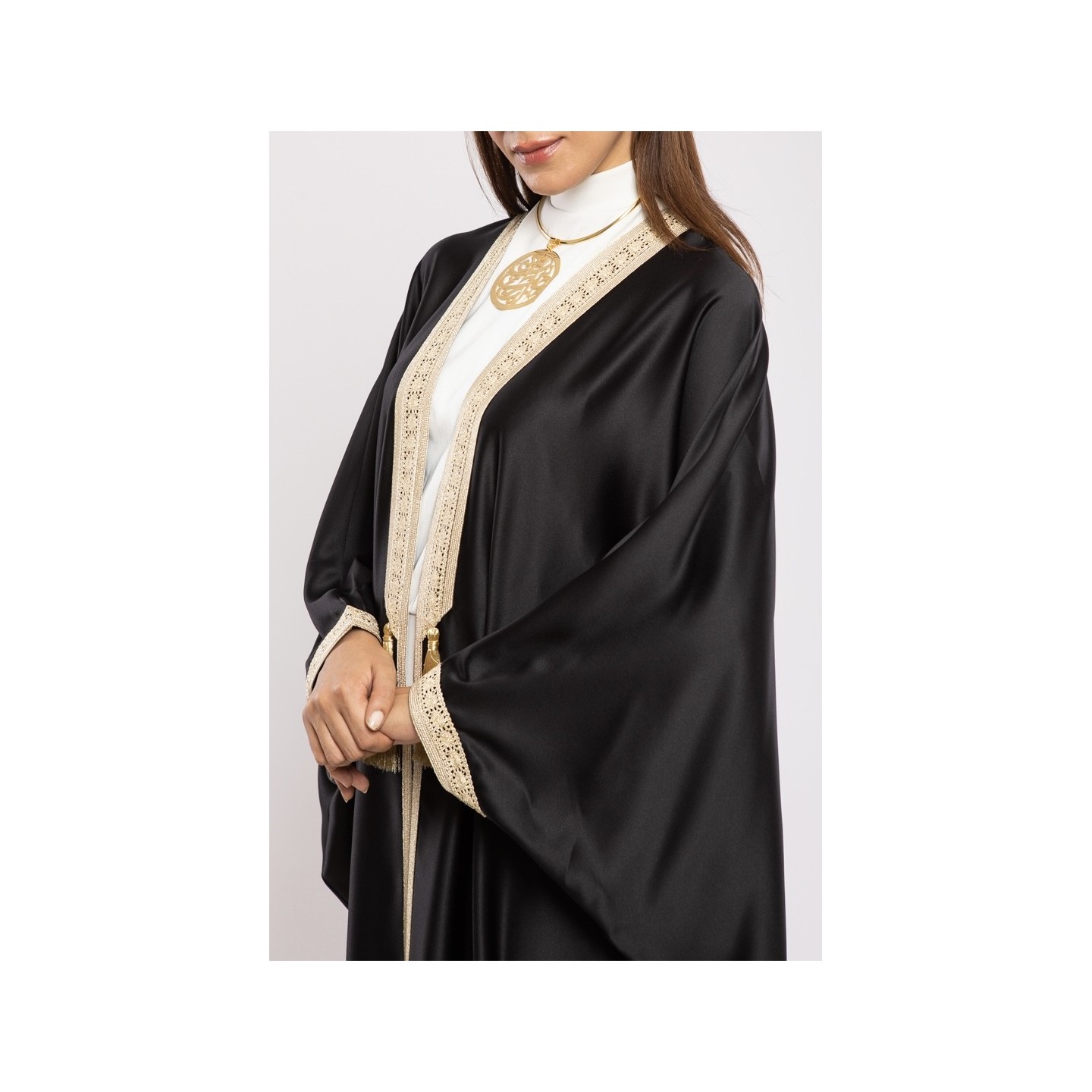 Kimono Syrine — Satin de Soie & Silhouette Papillon Noble