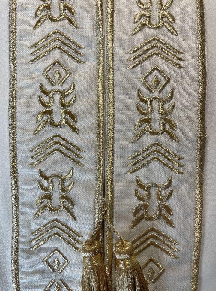 Cape Amira Crêpe Courte Évasée Bordure Berbère Chic