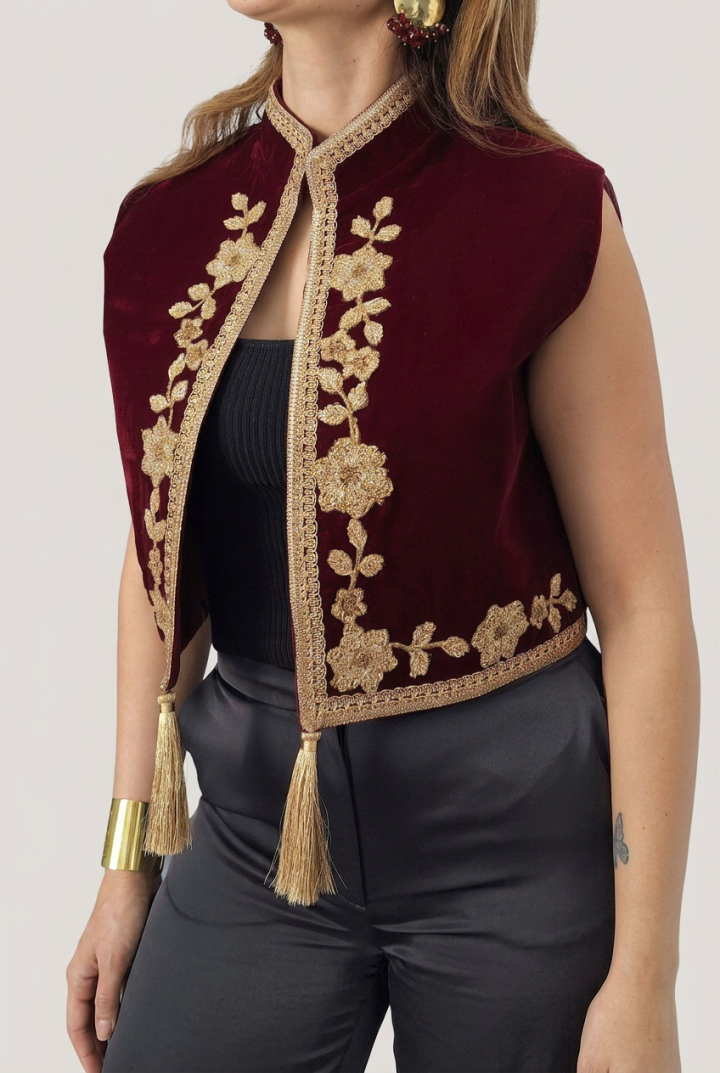 Veste Anissa Velours de Soie — Broderie Artisanale & Col Officier